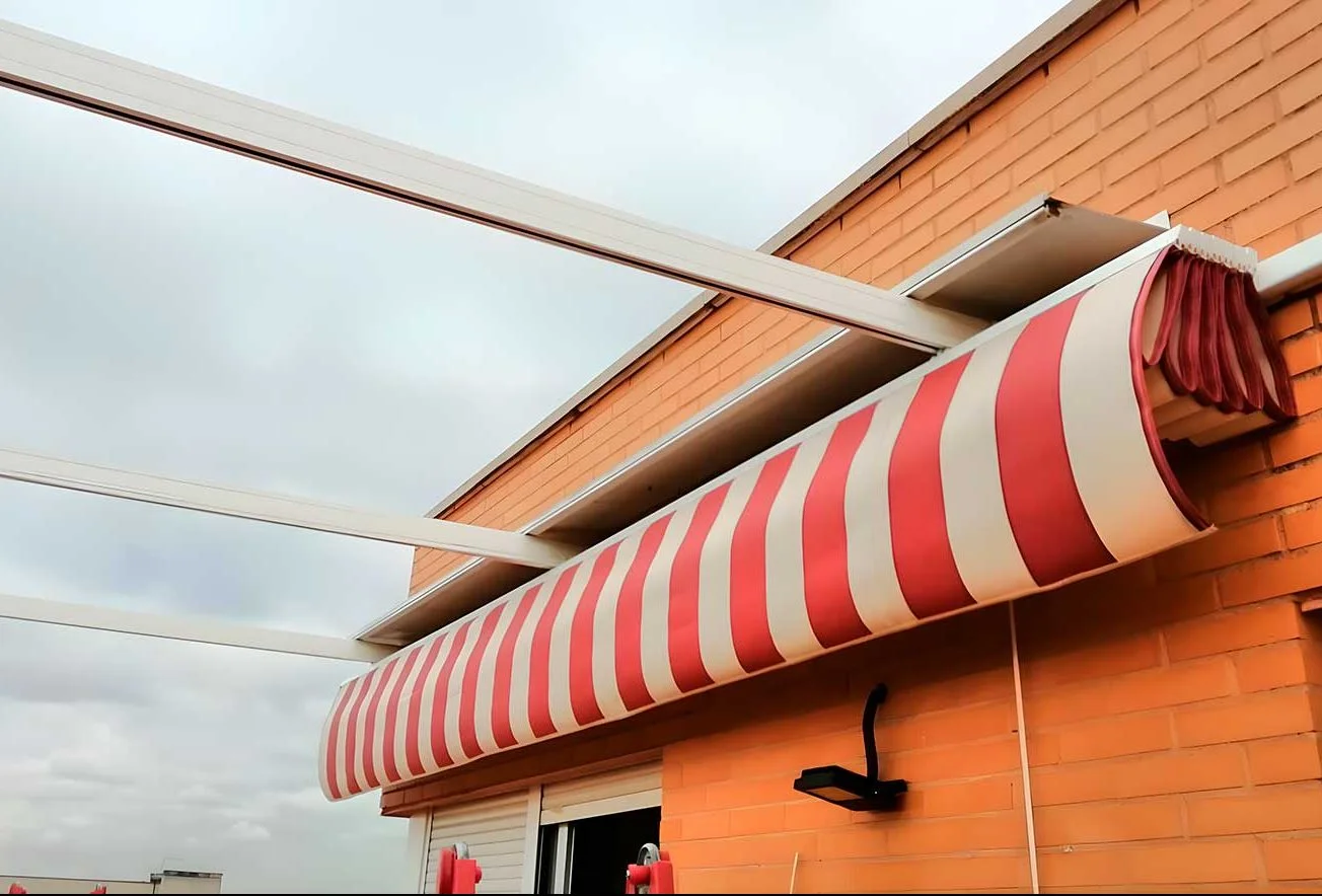 Pergola retractil de aluminio madrid